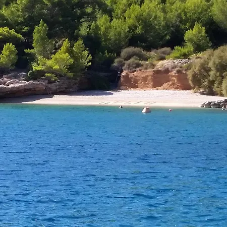 Prázdninový dům Secluded Fisherman's Cove Spiljice, Brac - 17031