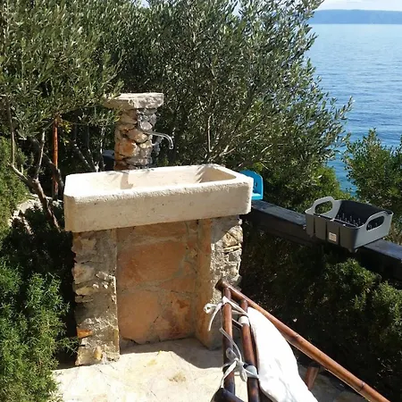 Secluded Fisherman's Cove Spiljice, Brac - 17031 Prázdninový dům Selca (Brac)